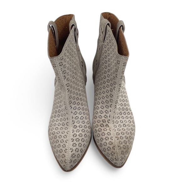 Frye & Co White Maley Perforated Ankle Bootie 7.5 Suede Western Boho Hippy - Picture 5 of 11